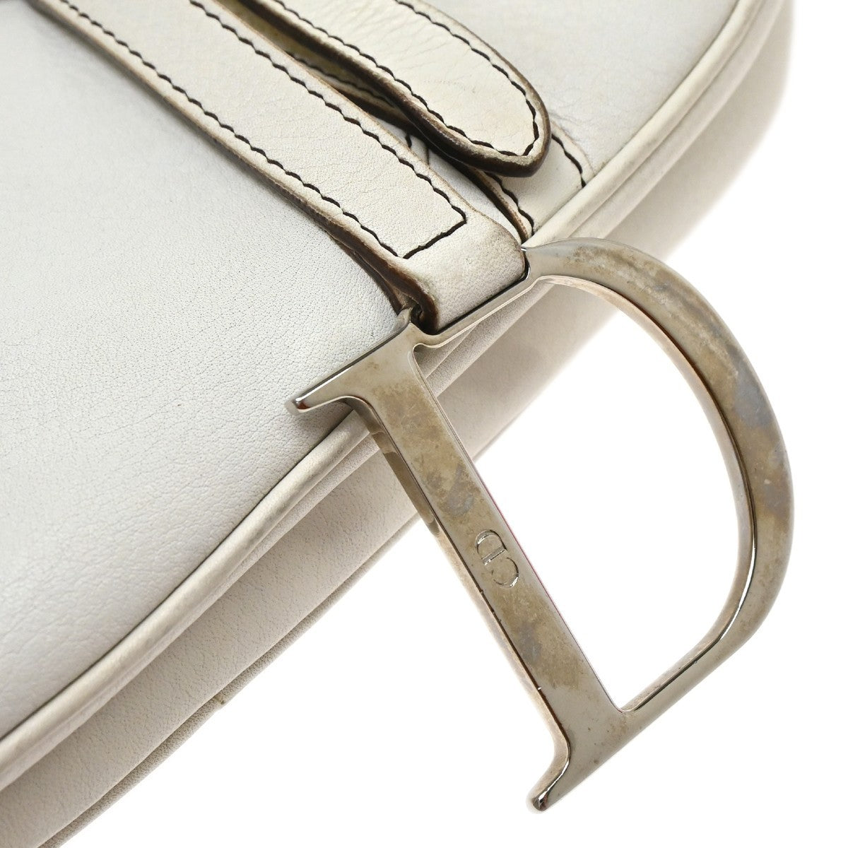 Christian Dior Vintage Saddle Leather White Leather Shoulder Bag Bag (Pre-Owned)