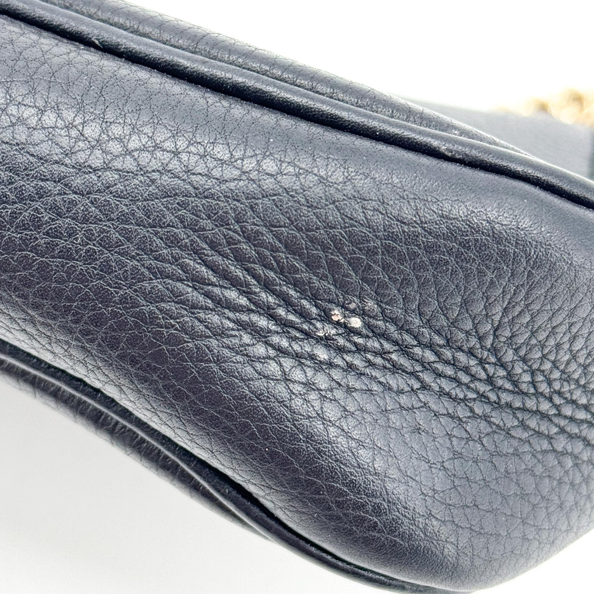 Gucci Soho Chain Leather Black Leather Crossbody Bag Bag (Pre-Owned)