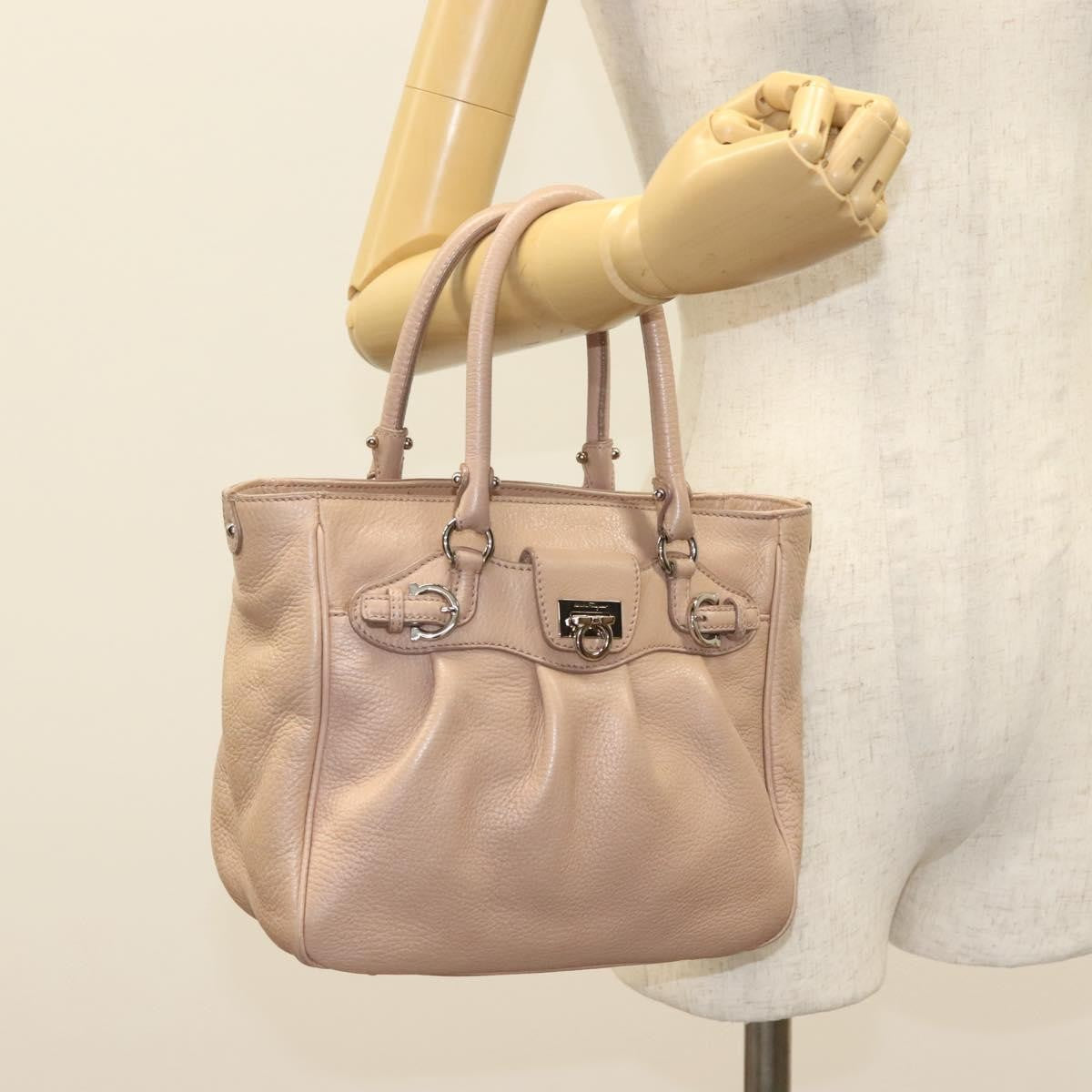 Salvatore Ferragamo Gancini Leather Pink Leather Handbag (Pre-Owned)