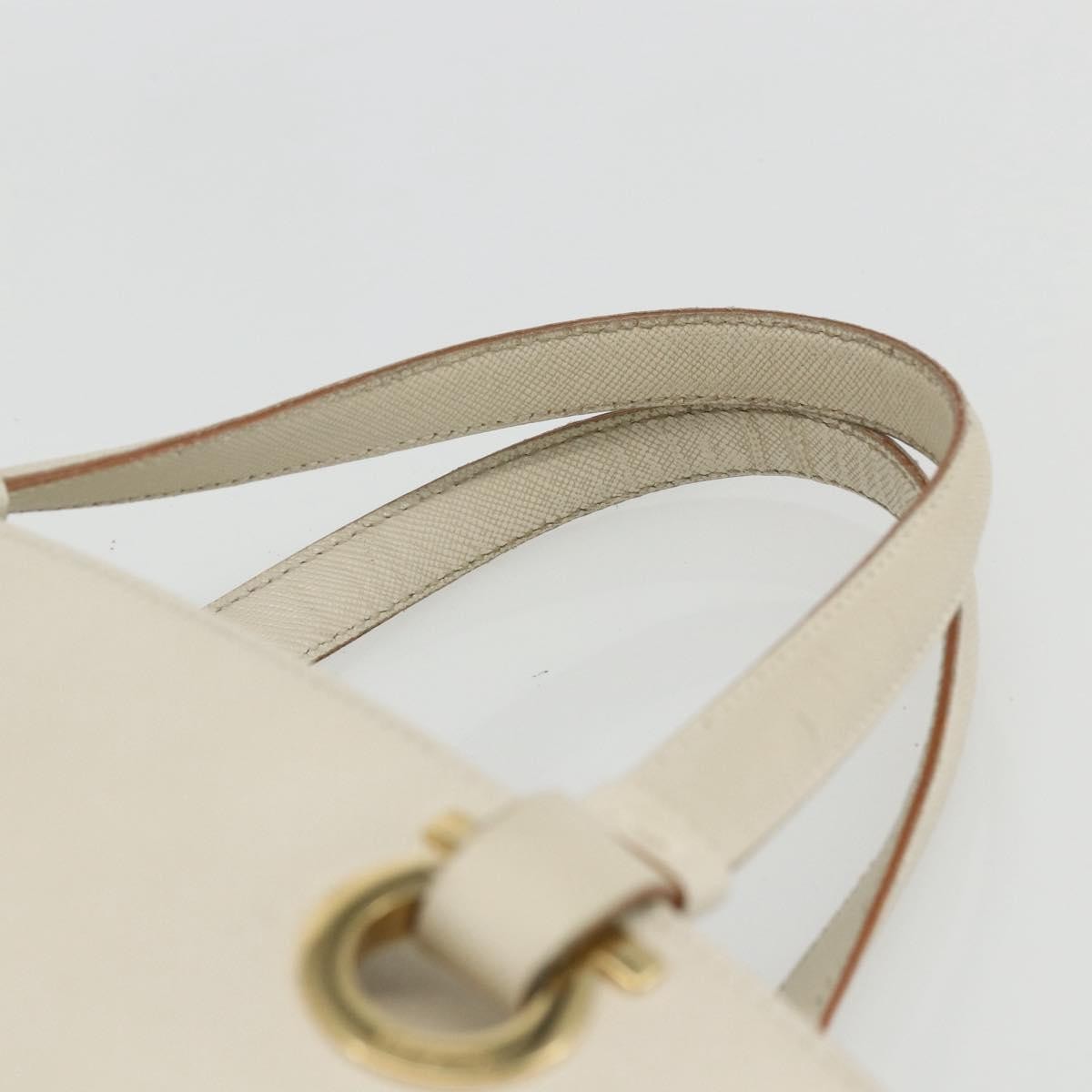 Salvatore Ferragamo Gancini Leather White Leather Handbag (Pre-Owned)