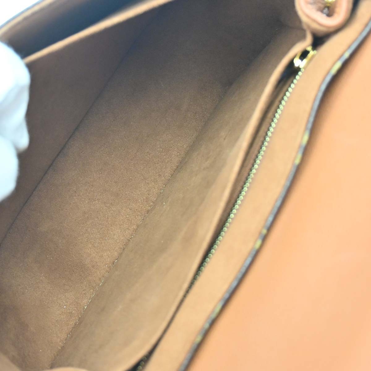 Louis Vuitton Eden Monogram Canvas Brown Canvas Handbag (Pre-Owned)