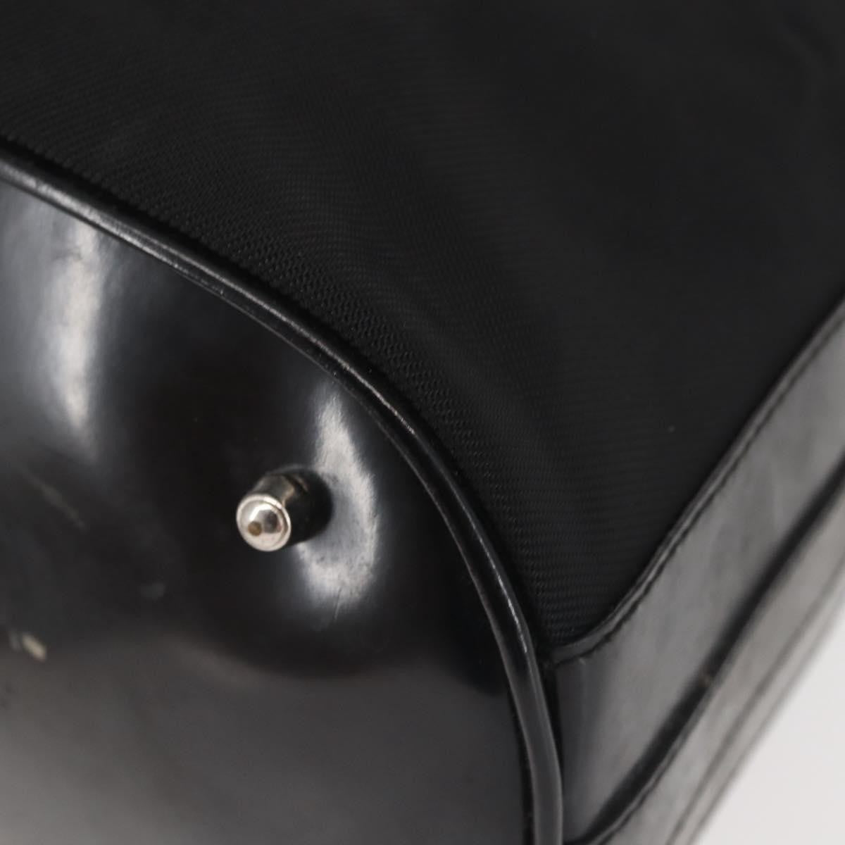 Gucci Vintage Bamboo Bucket Nylon And Leather Black Nylon Bag (Pre-Owned)