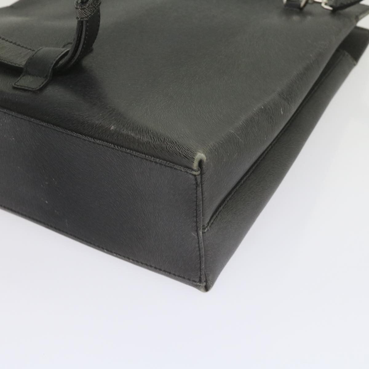 Salvatore Ferragamo Gancini Leather Gray Leather Handbag (Pre-Owned)
