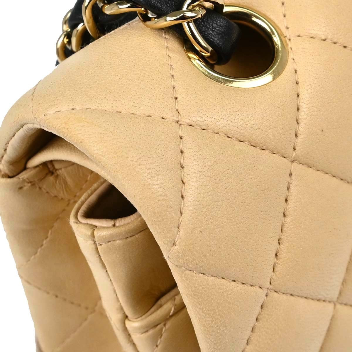 Chanel Classic Double Flap Quilted Lambskin Beige Leather Shoulder Bag Bag (Pre-Owned)