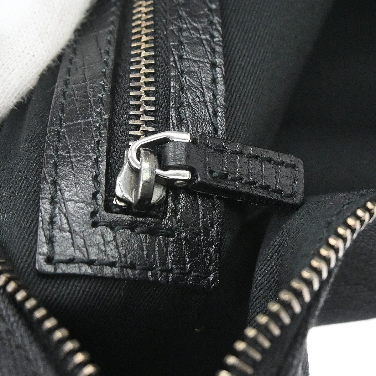 Gucci Horsebit Hobo Gg Canvas Black Canvas Handbag (Pre-Owned)