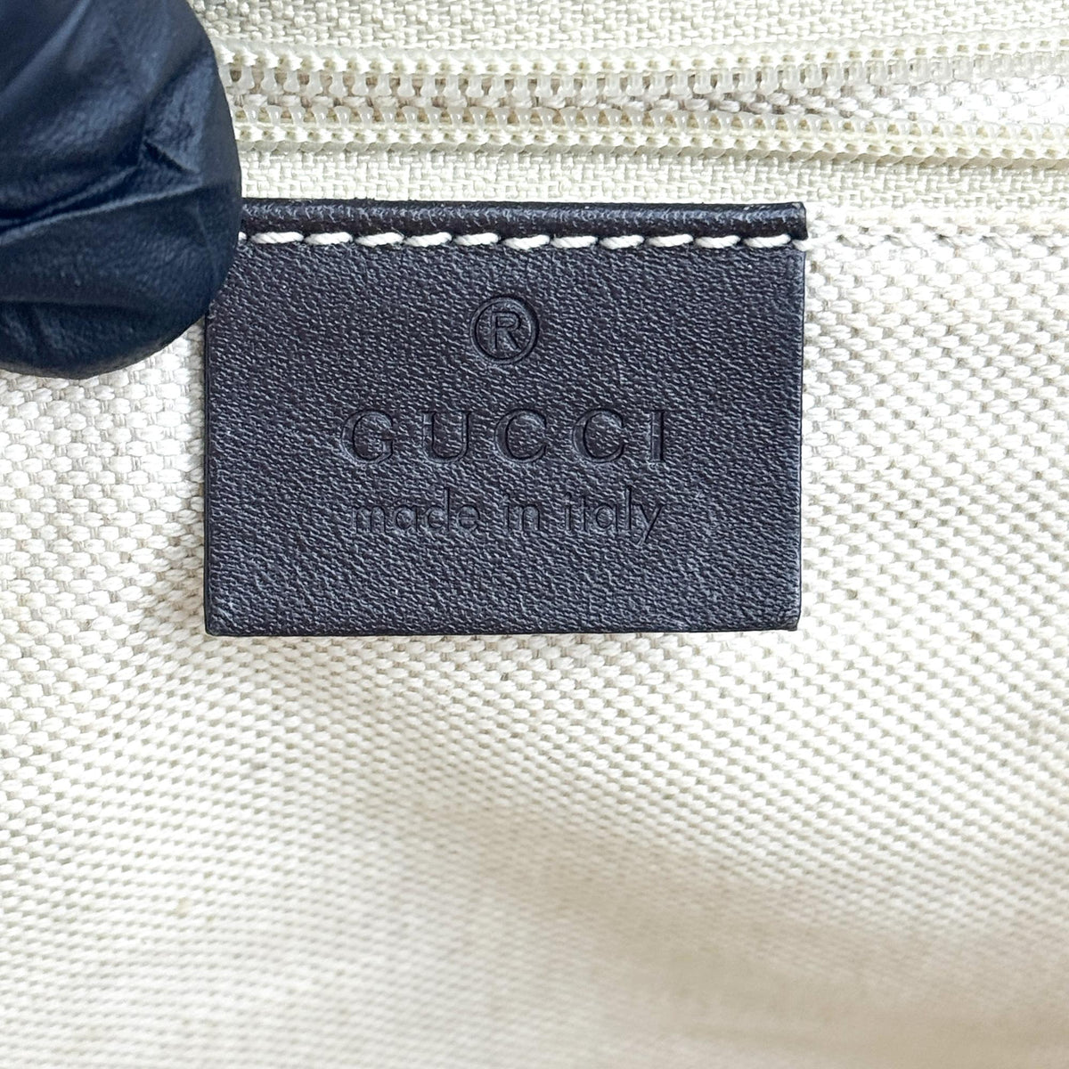 Gucci Sukey Top Handle Satchel Gg Canvas With Leather Brown Canvas Handbag (Pre-Owned)