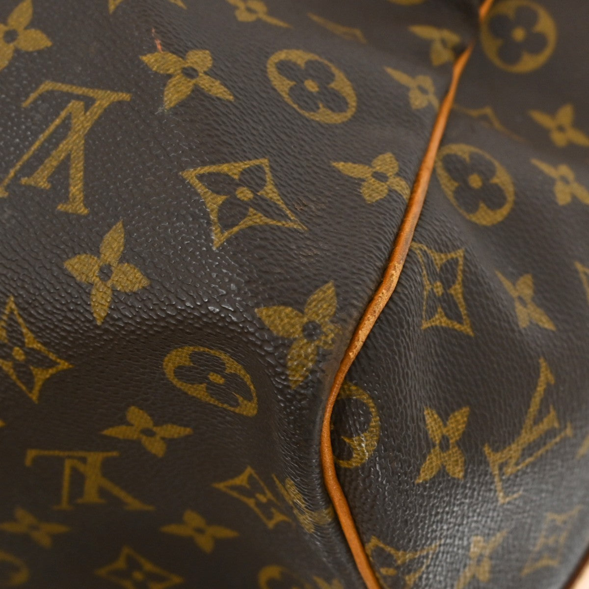 Louis Vuitton Keepall Bandoulière Monogram Brown Canvas Travel Bag Bag (Pre-Owned)