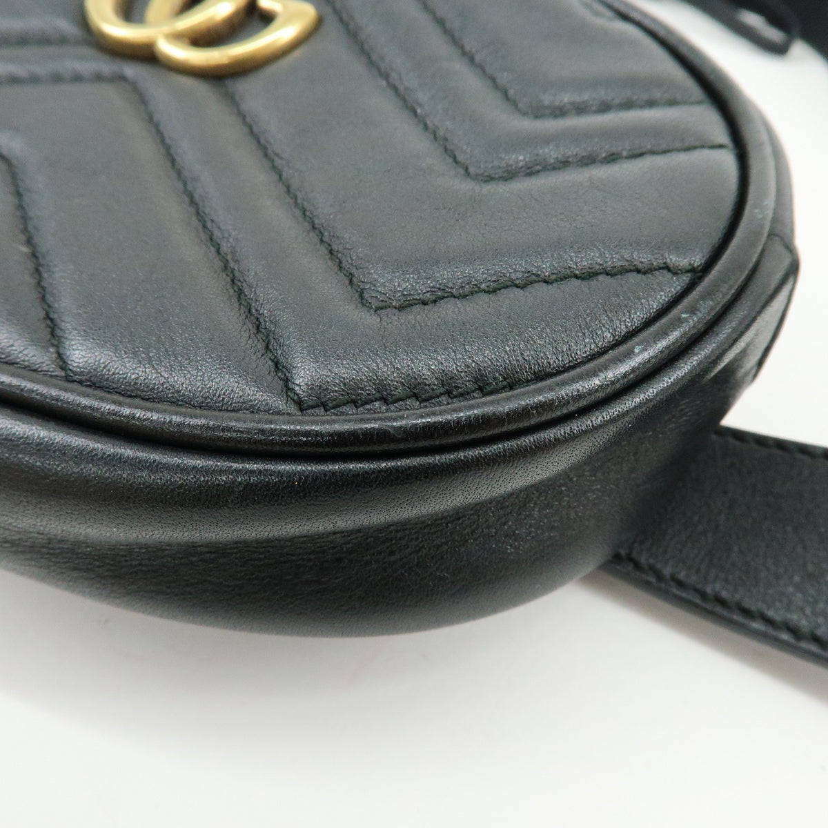 Gucci Gg Marmont Belt Matelasse Leather Black Leather Handbag (Pre-Owned)