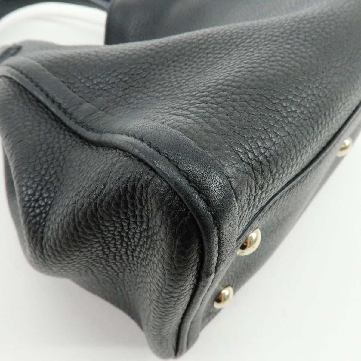 Gucci Soho Leather Black Leather Shoulder Bag Bag (Pre-Owned)