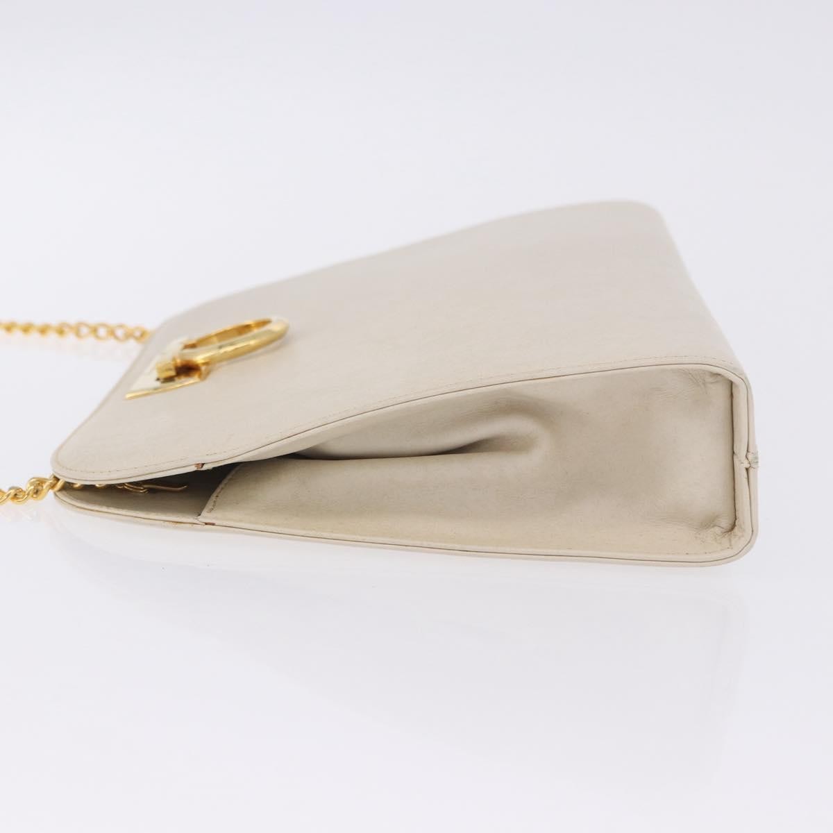 Salvatore Ferragamo Vintage Gancini Chain Leather White Leather Shoulder Bag Bag (Pre-Owned)