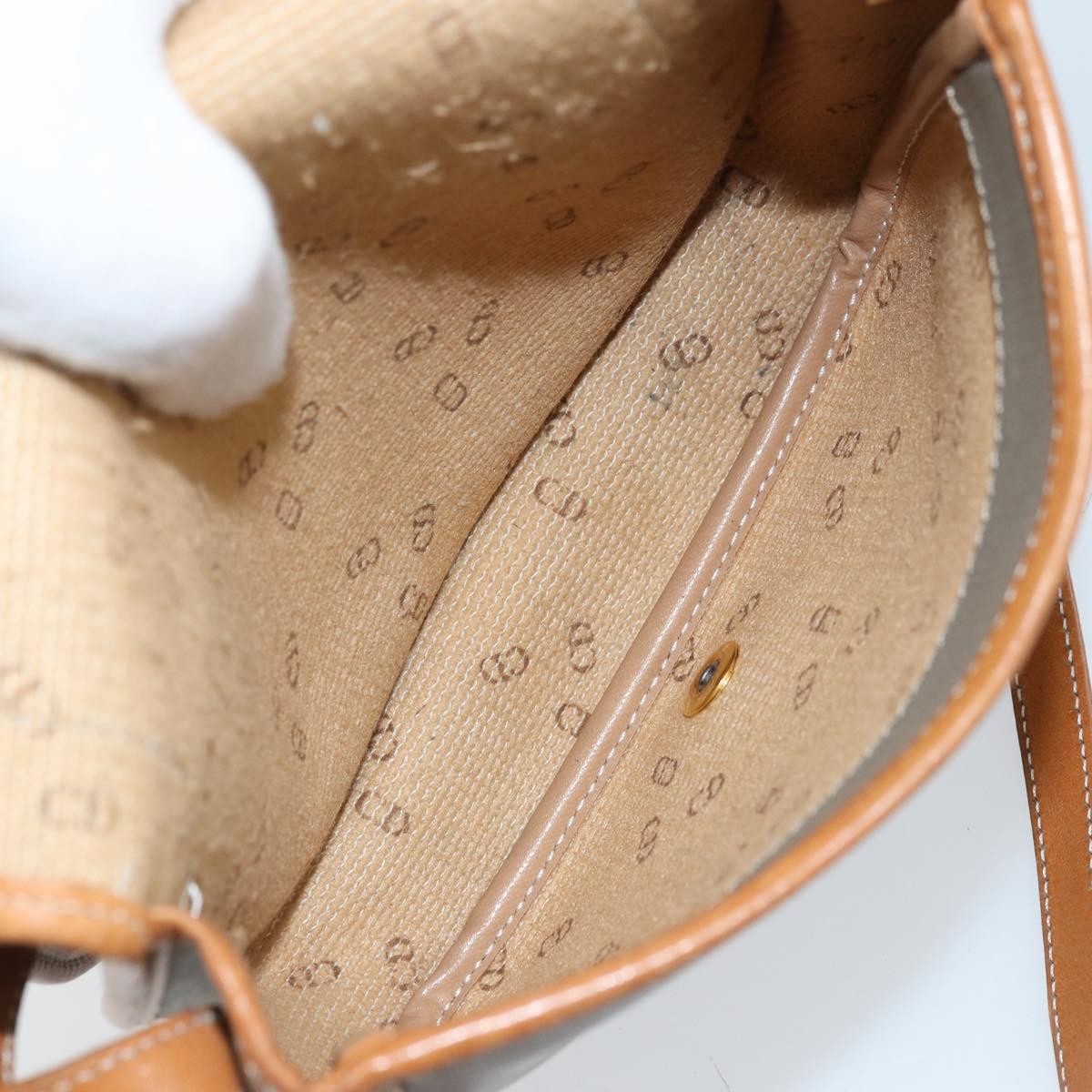 Christian Dior Cd Shoulder Bag Canvas And Leather Gray Canvas Shoulder Bag Bag (Pre-Owned)