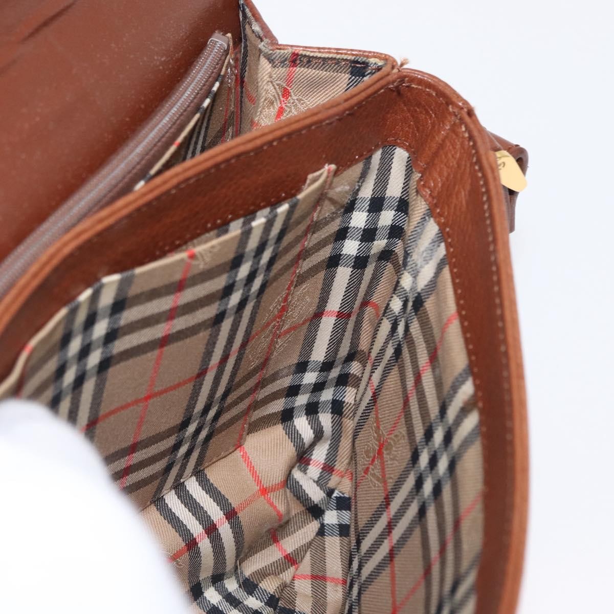 Burberry Vintage Leather Brown Leather Shoulder Bag Bag (Pre-Owned)