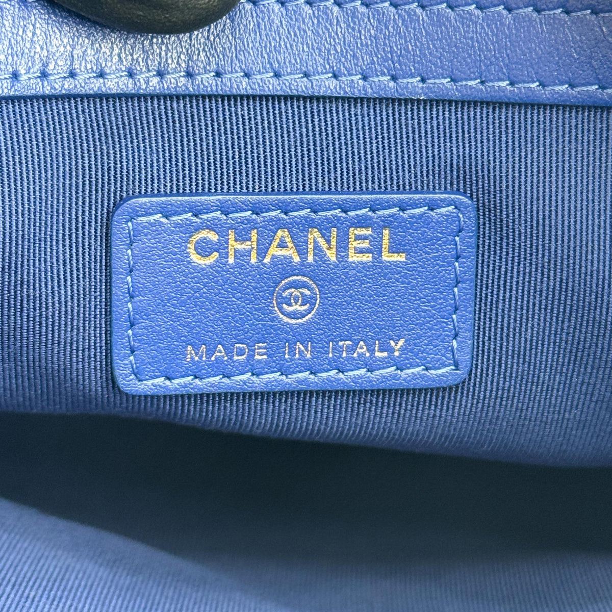 Chanel Boy O Case Clutch Quilted Caviar Blue Leather Clutche & Pouche Bag (Pre-Owned)