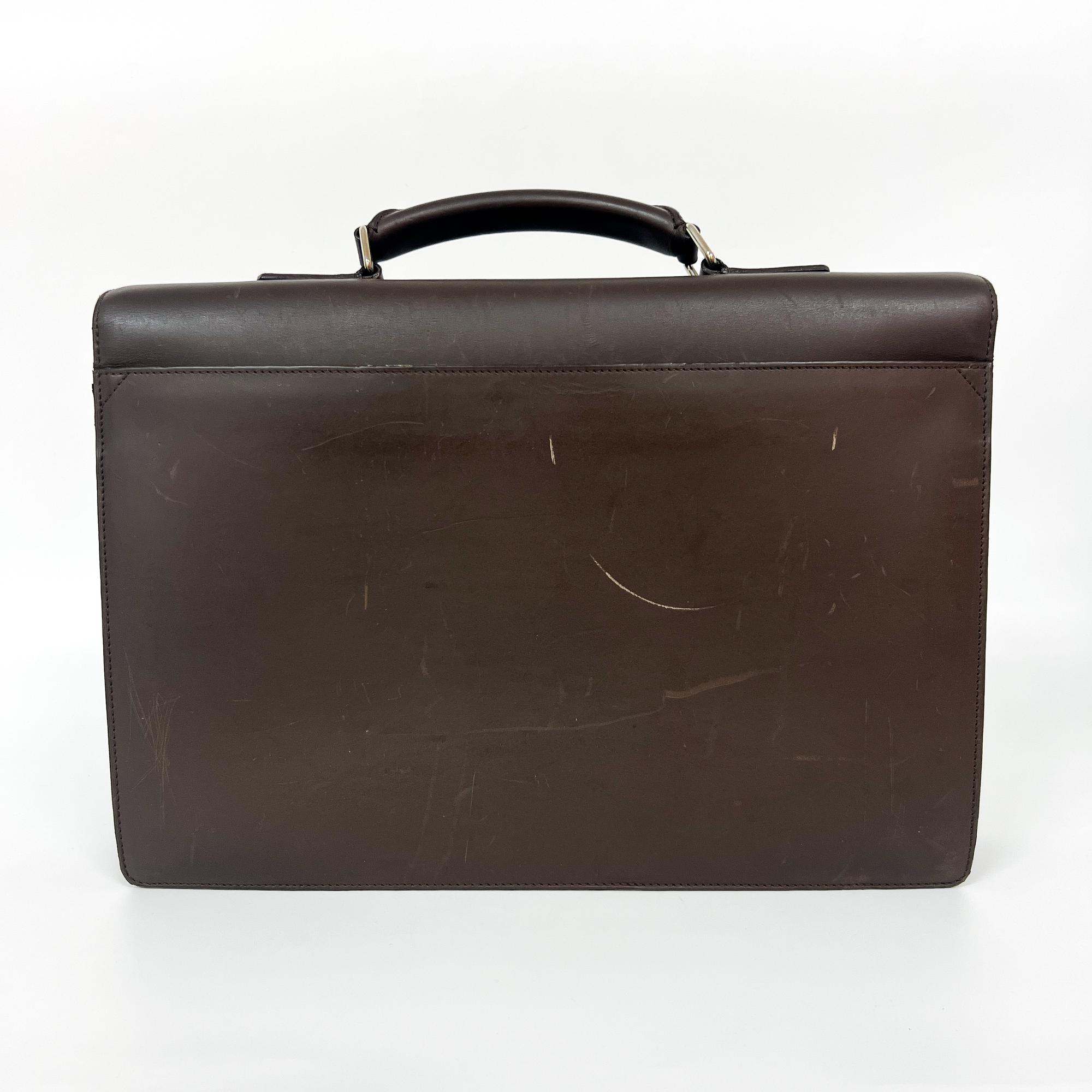 Louis Vuitton Neo Robusto 1 Taiga Leather Brown Leather Briefcase Bag (Pre-Owned)