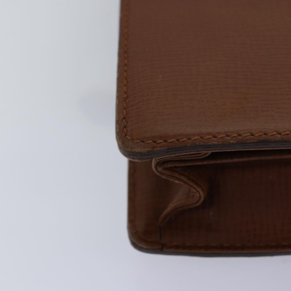 Burberry Vintage Leather Brown Leather Clutche & Pouche Bag (Pre-Owned)