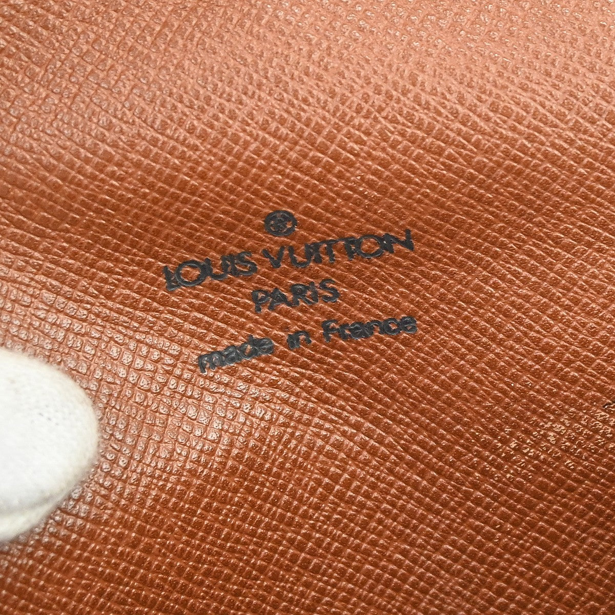 Louis Vuitton Pochette Arche Waist Monogram Canvas Brown Canvas Handbag (Pre-Owned)