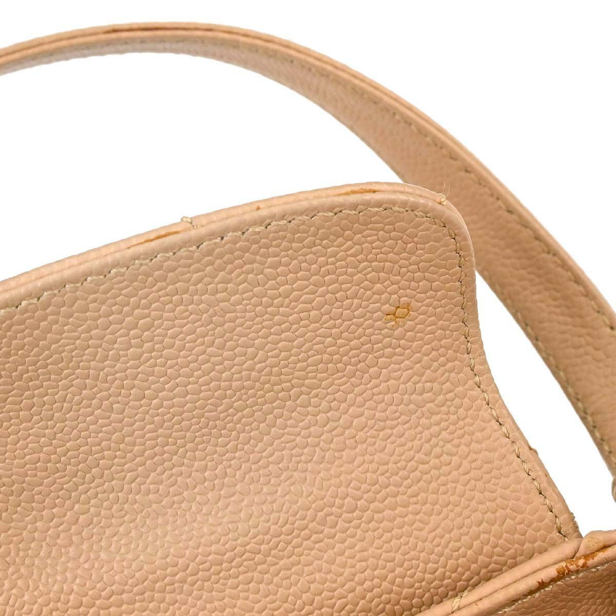 Chanel Mademoiselle Lock Shoulder Bag Quilted Caviar Beige Leather Shoulder Bag Bag (Pre-Owned)