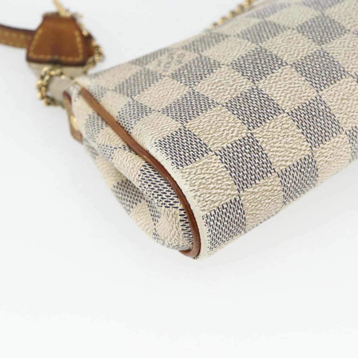 Louis Vuitton Eva Damier Beige Canvas Shoulder Bag Bag (Pre-Owned)