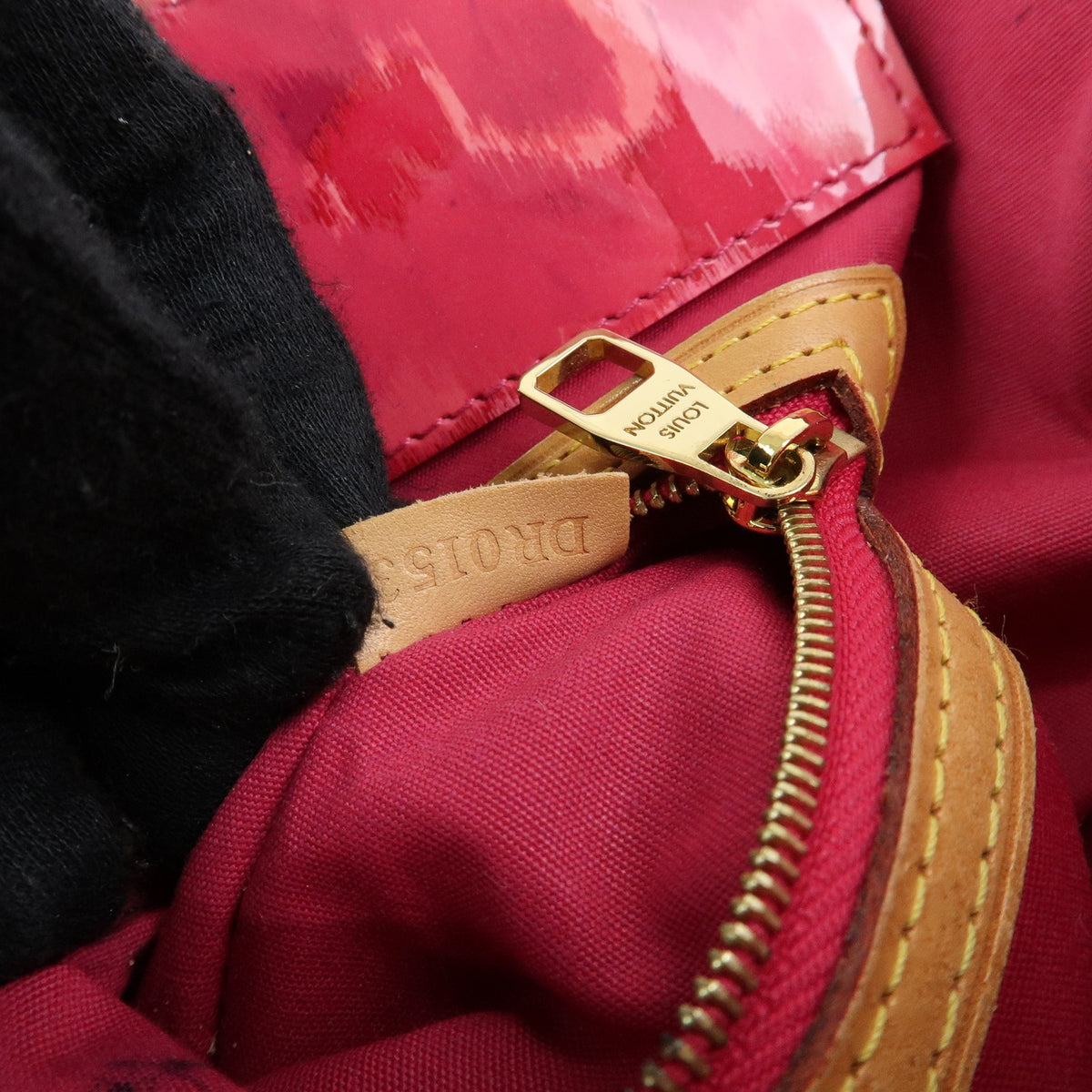 Louis Vuitton Catalina Limited Edition Monogram Vernis Ikat Pink Leather Handbag (Pre-Owned)