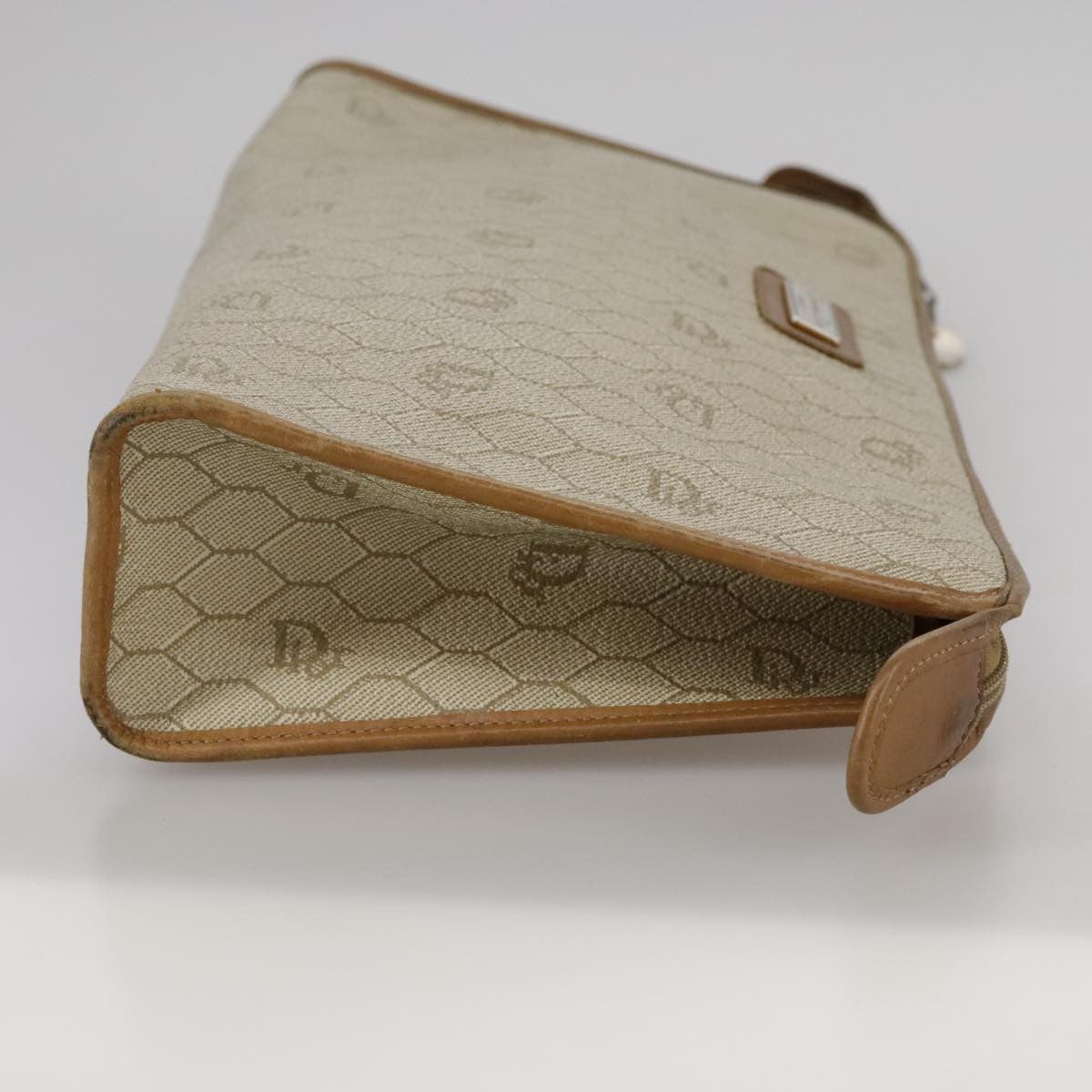 Christian Dior Vintage Honeycomb Zip Canvas And Leather Beige Canvas Clutche & Pouche Bag (Pre-Owned)