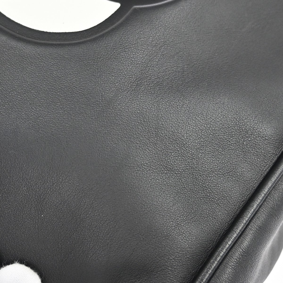 Chanel Camellia Lambskin Black Leather Tote Bag Bag (Pre-Owned)