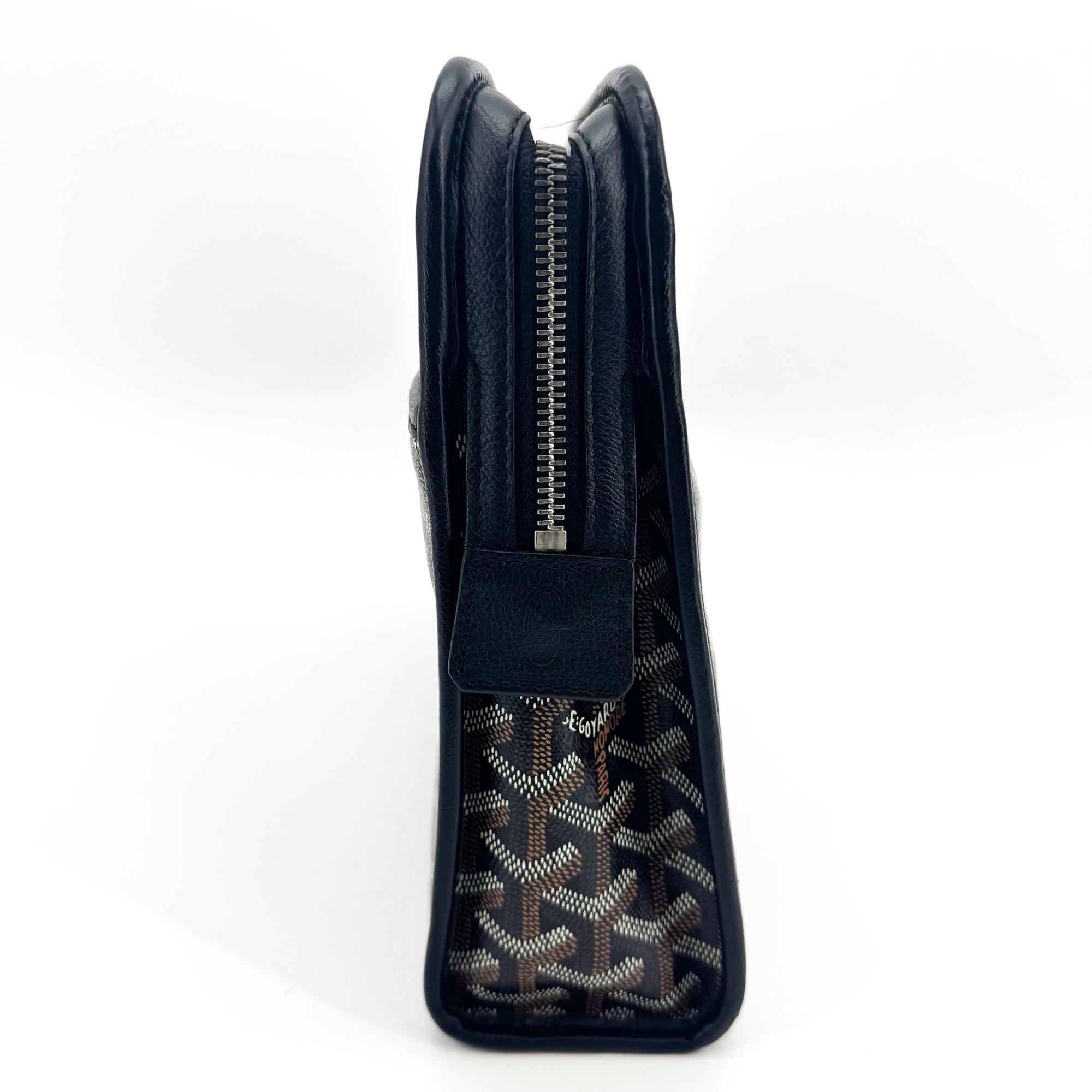 Goyard Jouvence Toiletry Coated Canvas Black Canvas Clutche & Pouche Bag (Pre-Owned)