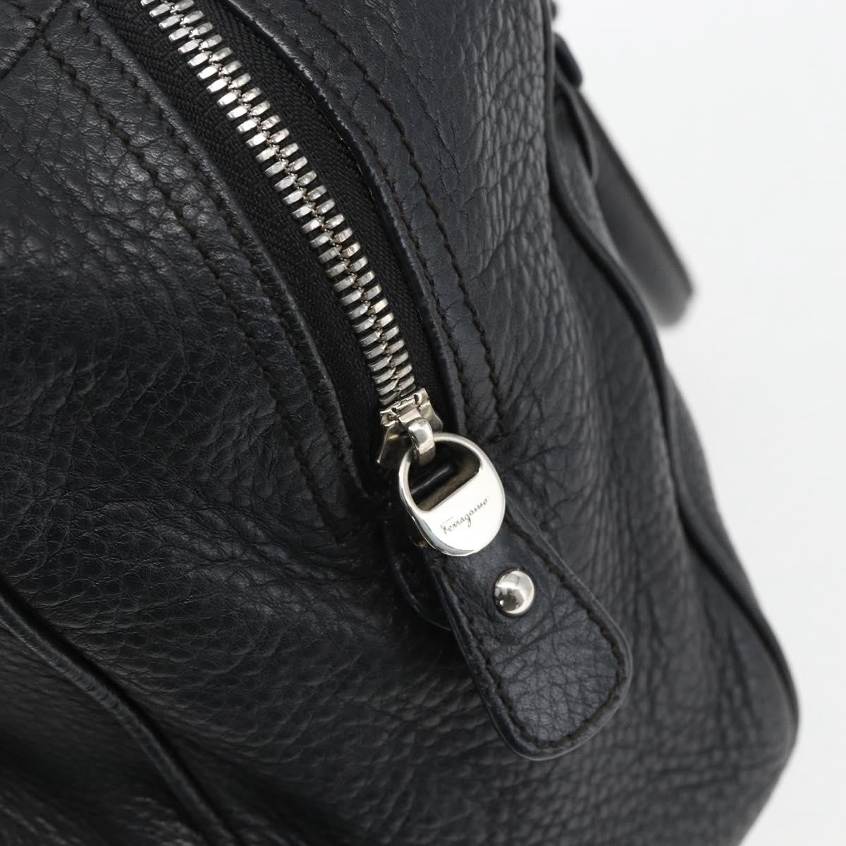 Salvatore Ferragamo Gancini Buckle Leather Black Leather Shoulder Bag Bag (Pre-Owned)