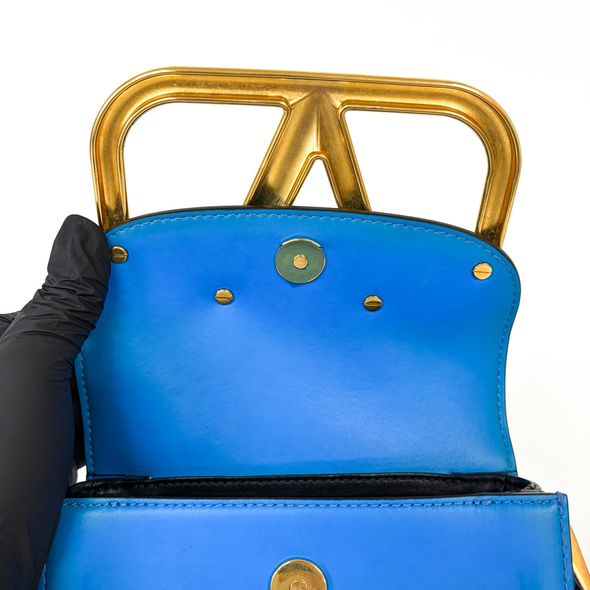 Valentino Garavani Supervee Leather Blue Leather Crossbody Bag Bag (Pre-Owned)
