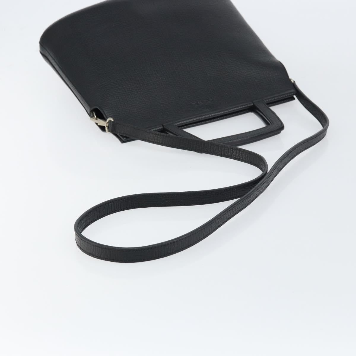 Loewe Vintage Leather Black Leather Handbag (Pre-Owned)