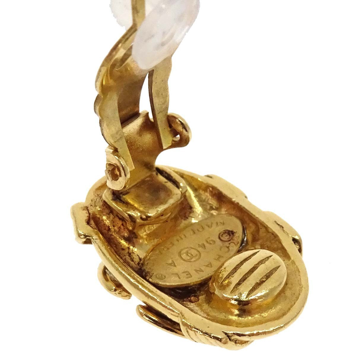 Chanel Vintage Cc Logo Oval Clip On Gold Plated Gold Gold_Plated Earrings Jewelry (Pre-Owned)