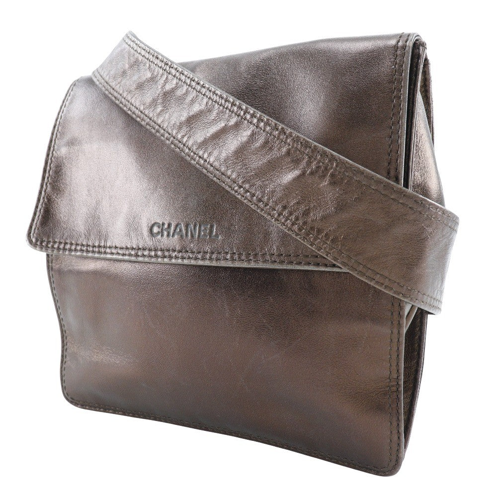 Chanel Vintage Leather Brown Leather Shoulder Bag Bag (Pre-Owned)