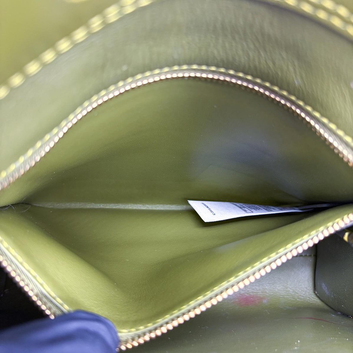 Burberry Title Pocket Leather Green Calfskin Crossbody Bag Bag (Pre-Owned)