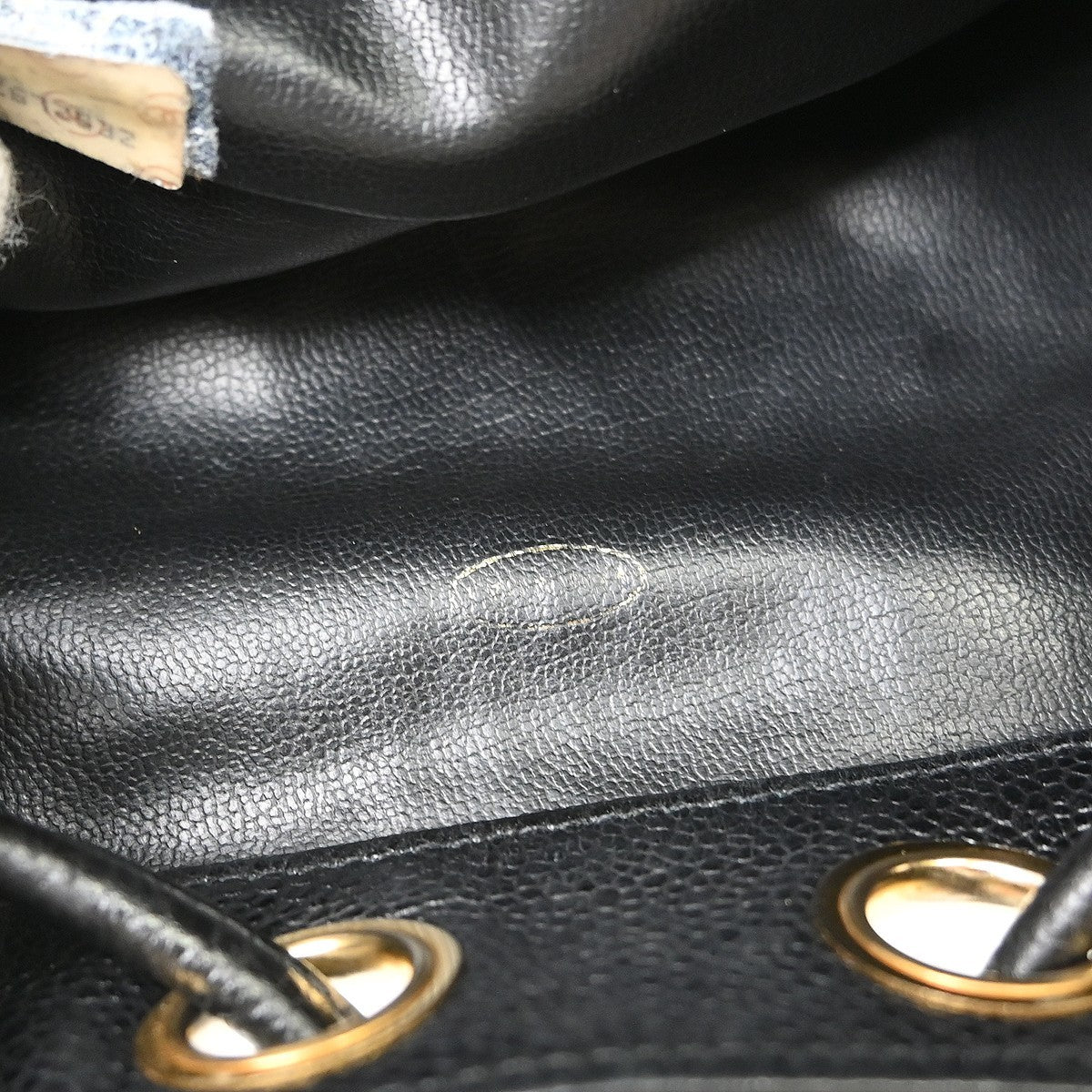 Chanel Vintage Cc Drawstring Bucket Caviar Black Leather Shoulder Bag Bag (Pre-Owned)