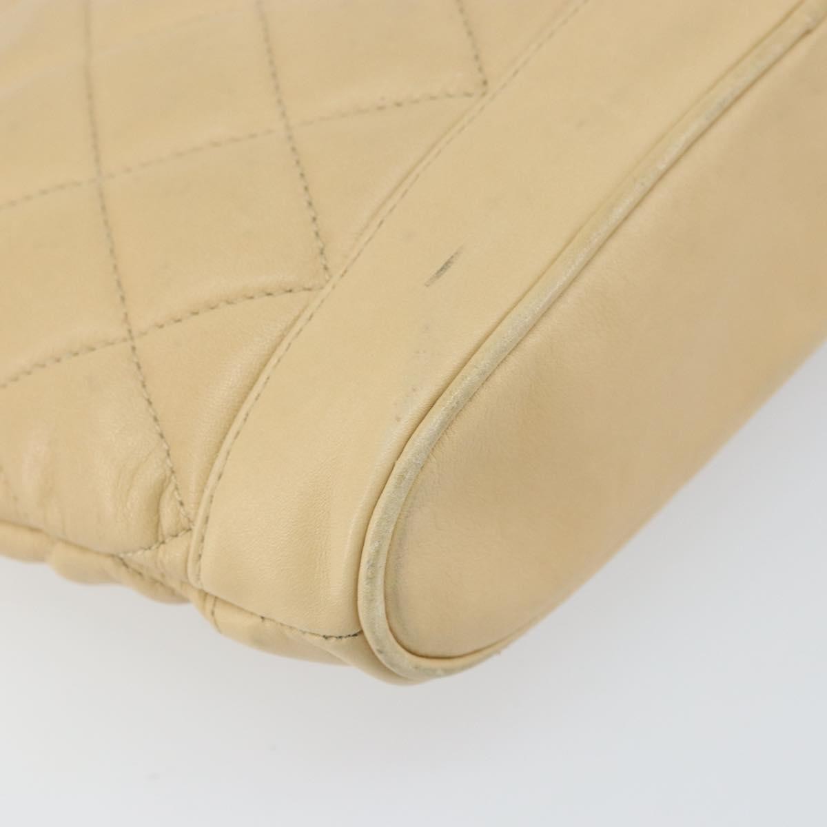 Chanel Vintage Cc Chain Shopper Quilted Leather Beige Leather Shoulder Bag Bag (Pre-Owned)