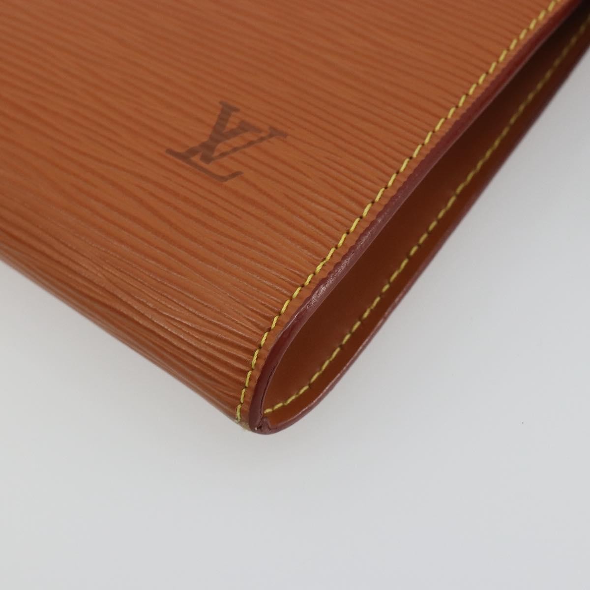 Louis Vuitton Pochette Accessoires Epi Brown Leather Clutche & Pouche Bag (Pre-Owned)