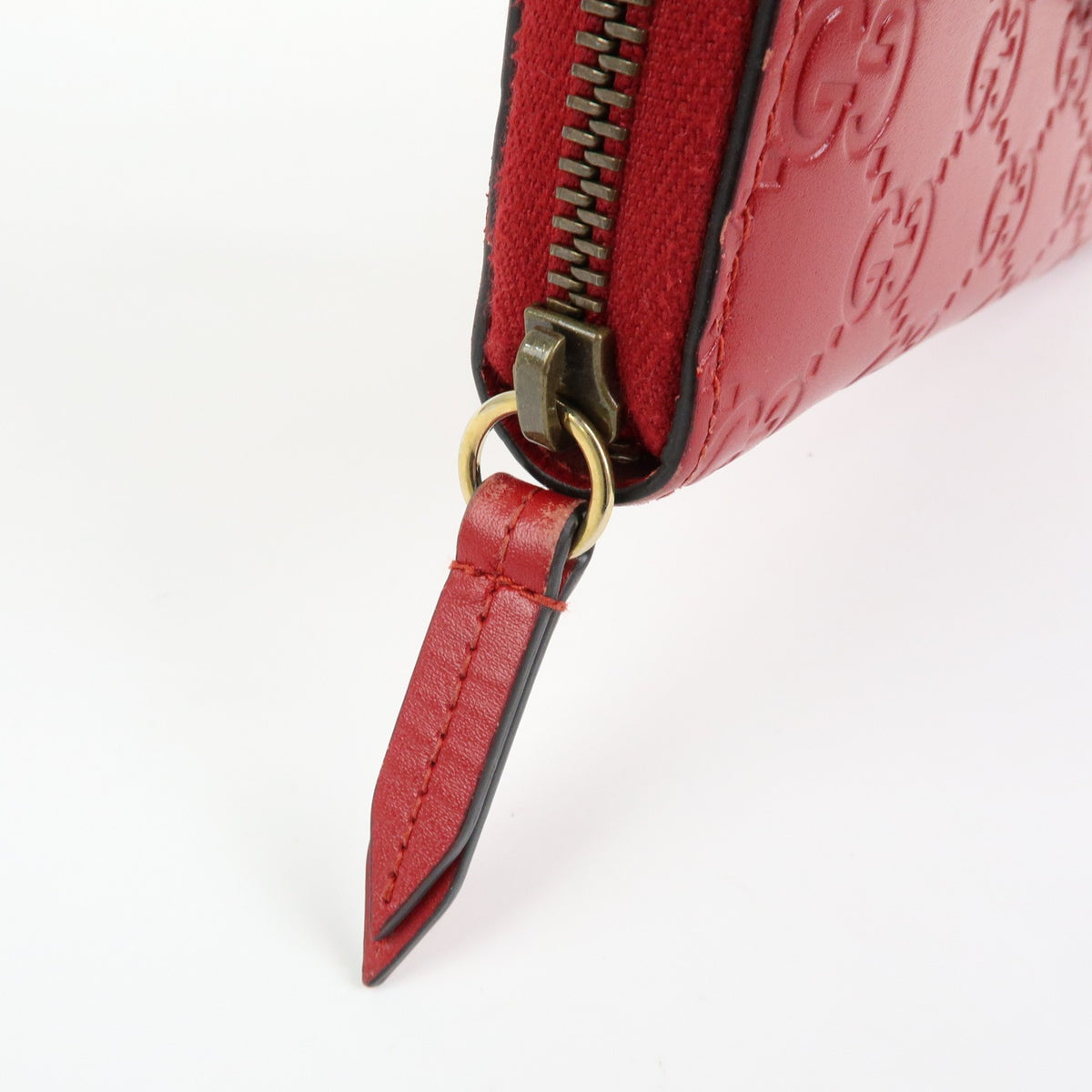Gucci Cherries Wallet On Chain Guccissima Leather Red Leather Crossbody Bag Bag (Pre-Owned)