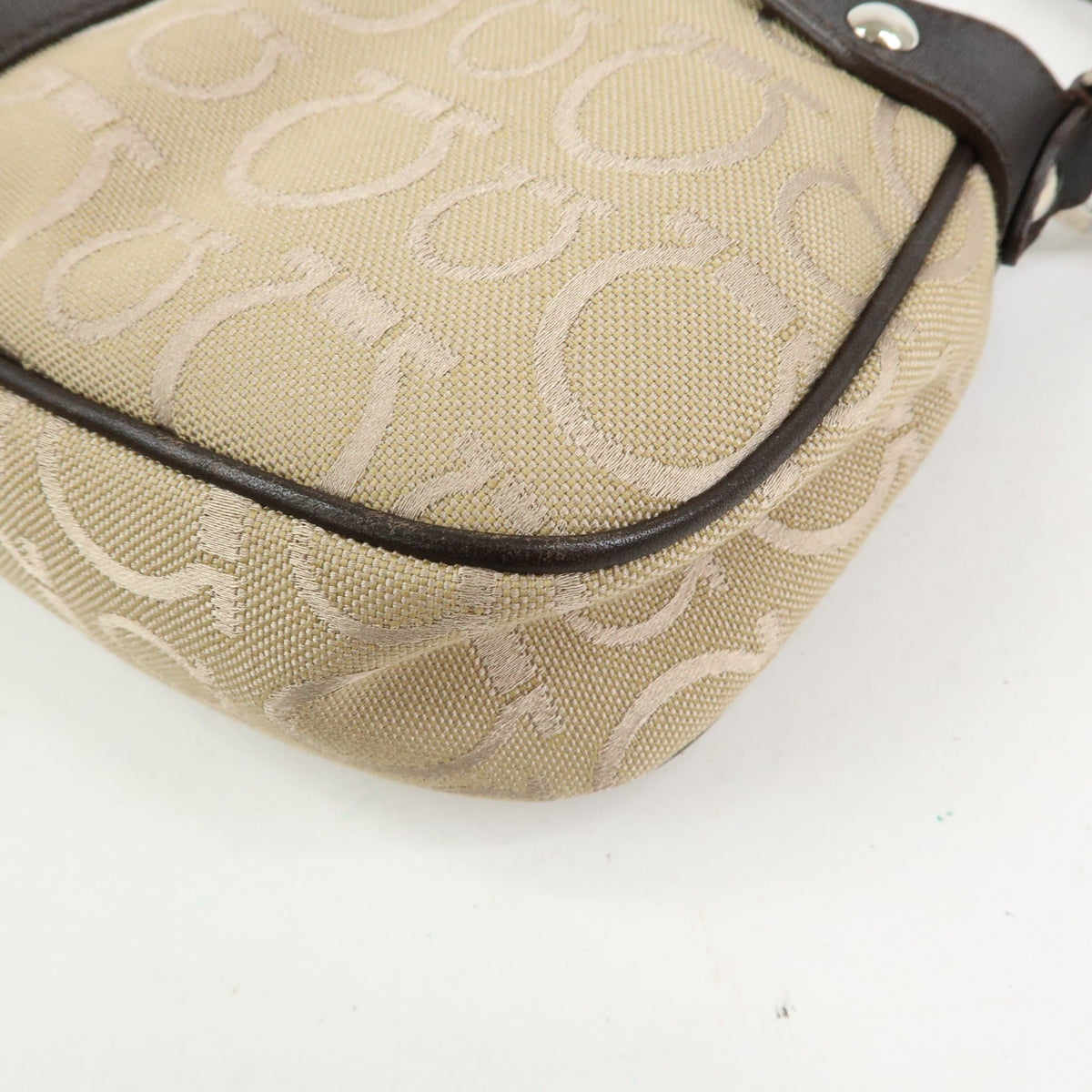Salvatore Ferragamo Gancini Handle Leather Beige Canvas Tote Bag Bag (Pre-Owned)
