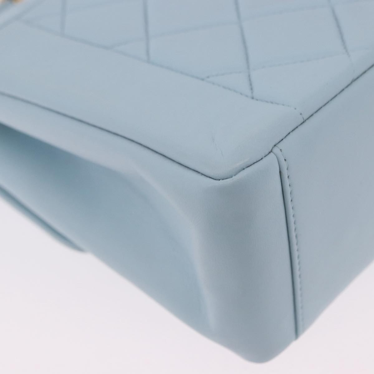 Chanel Vintage Diana Flap Quilted Lambskin Blue Leather Shoulder Bag Bag (Pre-Owned)