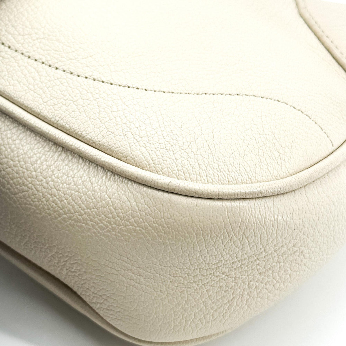 Gucci Aphrodite Leather Beige Leather Shoulder Bag Bag (Pre-Owned)