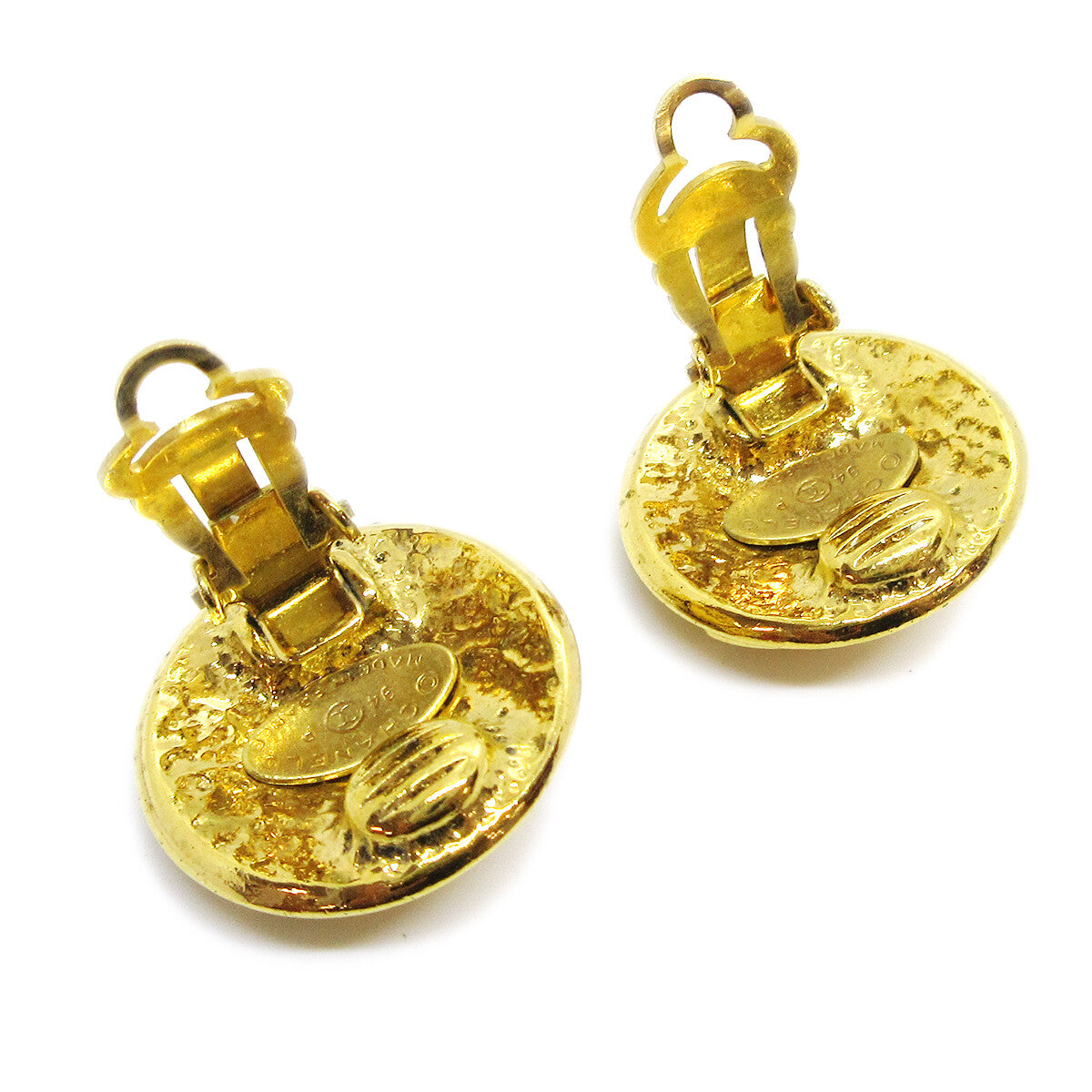 Chanel Vintage Cc Round Clip-On Metal Gold Gold_Plated Earrings Jewelry (Pre-Owned)