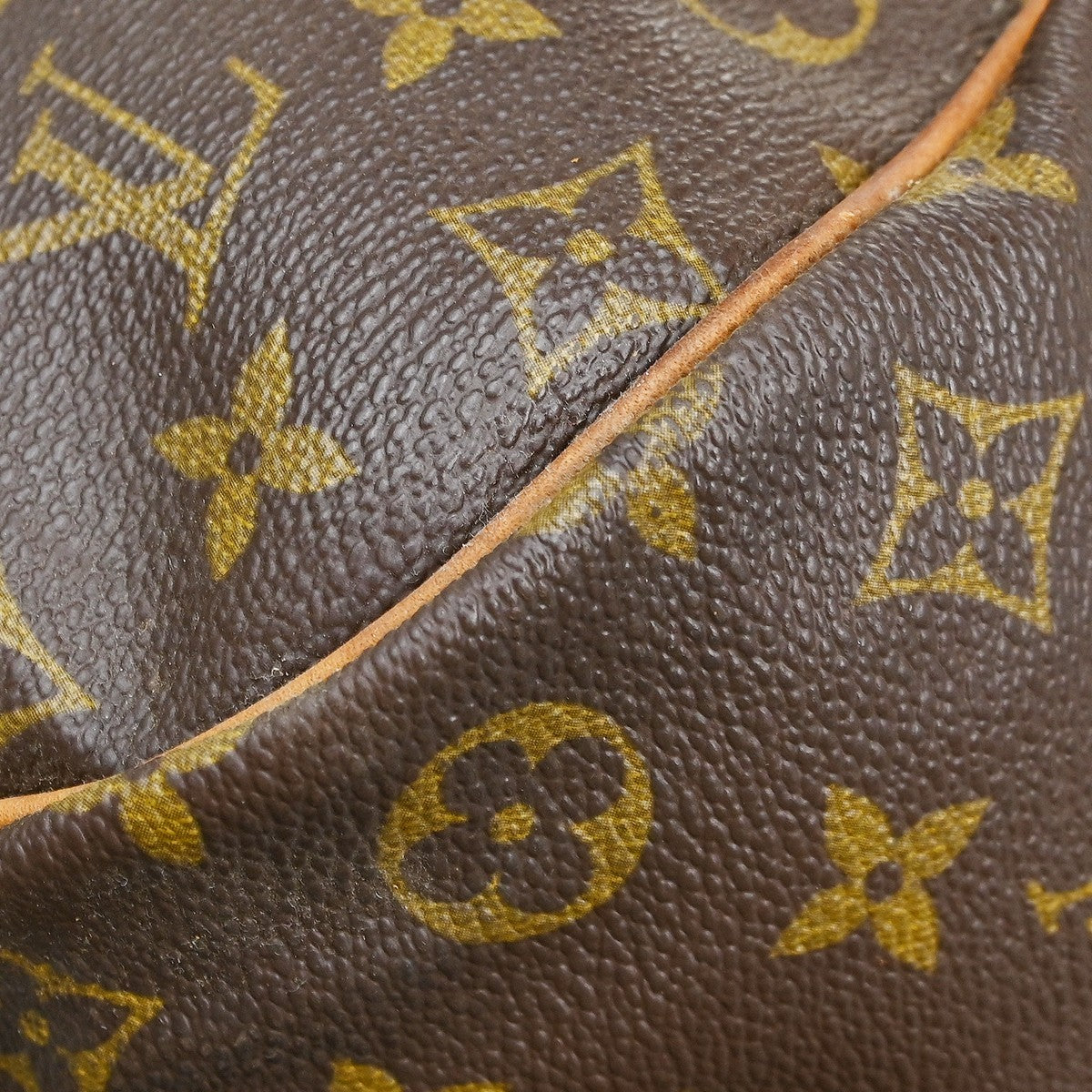 Louis Vuitton Saumur Monogram Canvas Brown Canvas Shoulder Bag Bag (Pre-Owned)