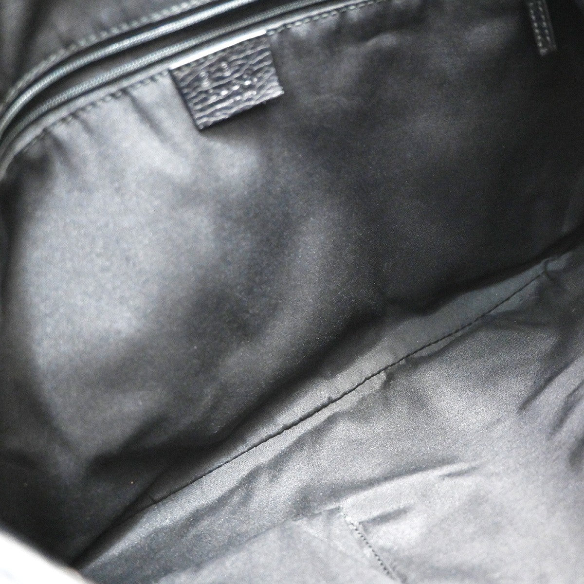 Gucci Shoulder Canvas Black Canvas Shoulder Bag Bag (Pre-Owned)