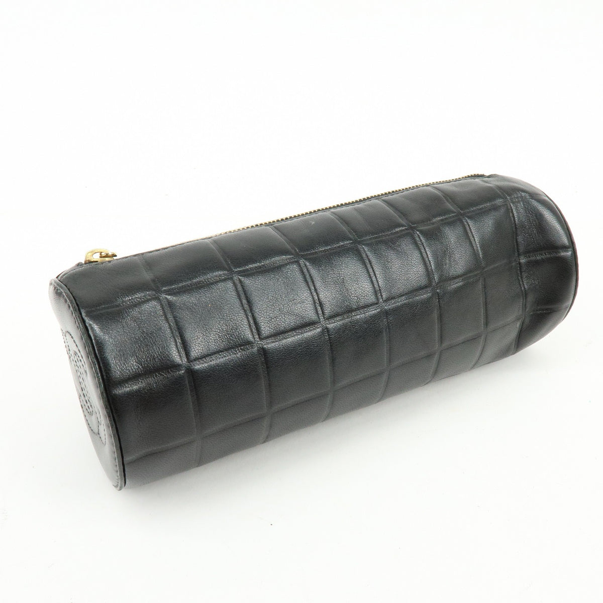 Chanel Chocolate Bar Cosmetic Quilted Lambskin Black Leather Toiletry Case Accessory (Pre-Owned)