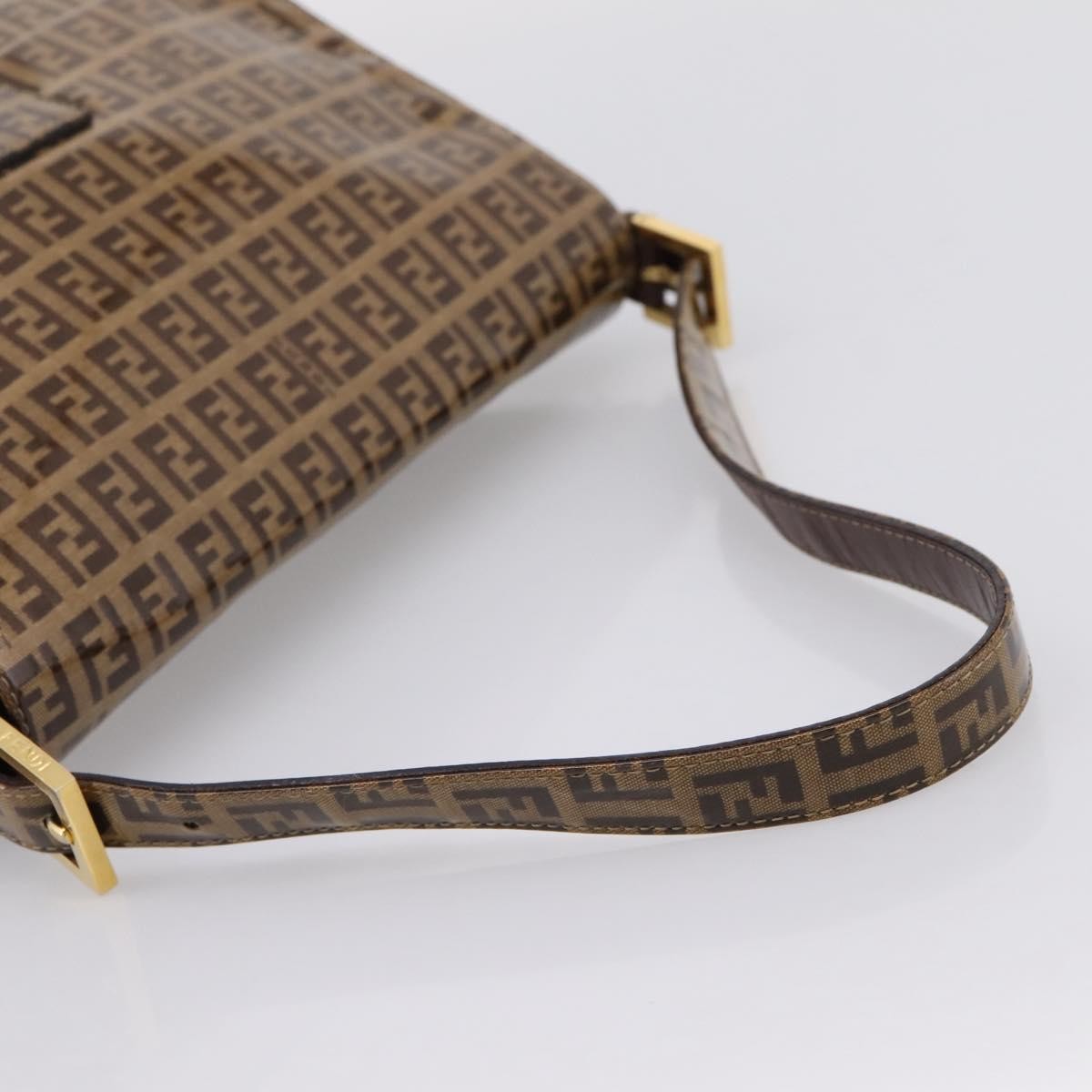 Fendi Baguette Patent Leather Beige Patent_Leather Handbag (Pre-Owned)