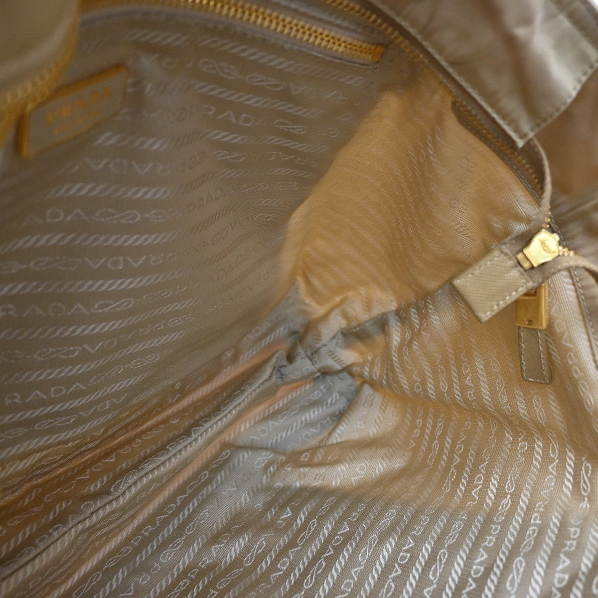 Prada Re-Edition 1978 Pocket Re-Nylon With Saffiano Leather Beige Nylon Tote Bag Bag (Pre-Owned)
