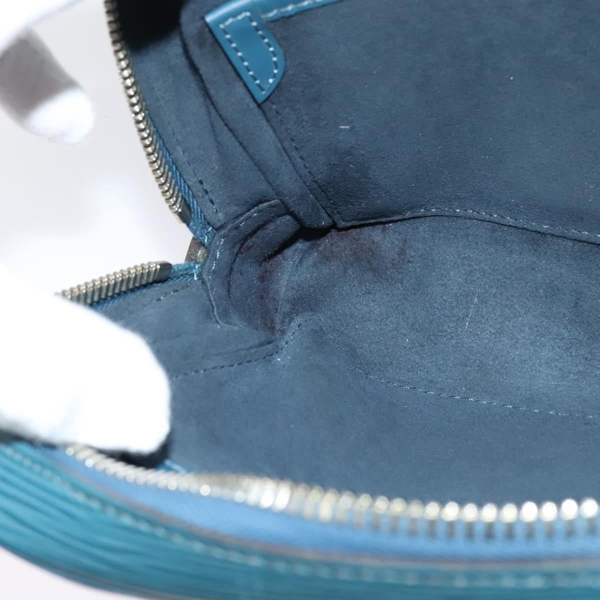 Louis Vuitton Neo Hoche Clutch Epi Leather Blue Leather Clutche & Pouche Bag (Pre-Owned)