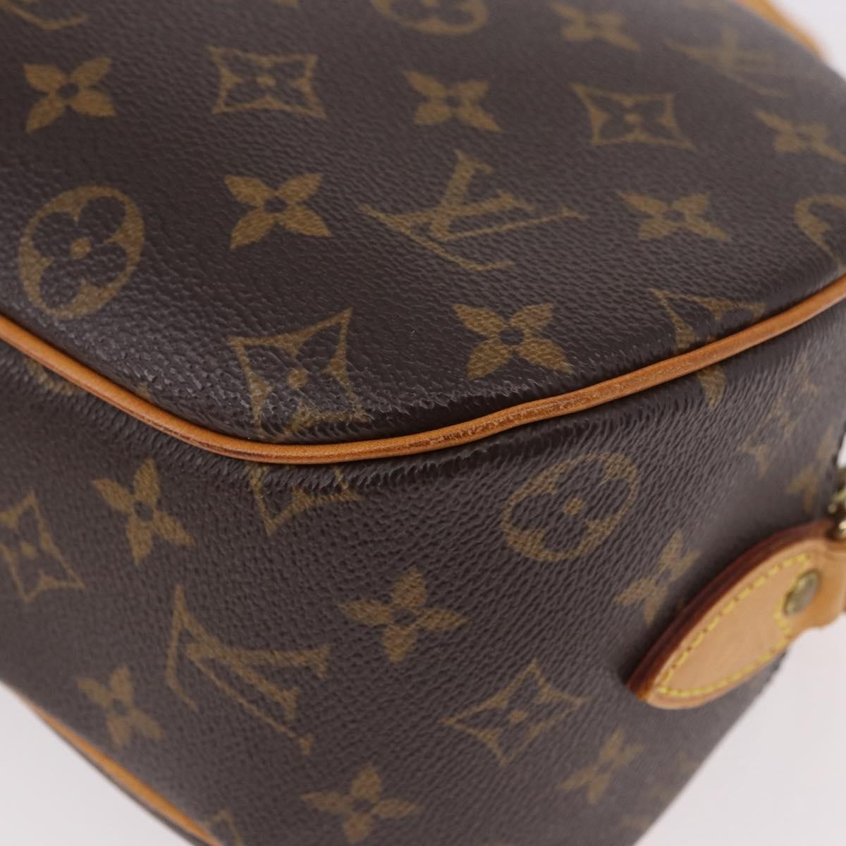 Louis Vuitton Blois Monogram Canvas Brown Canvas Shoulder Bag Bag (Pre-Owned)