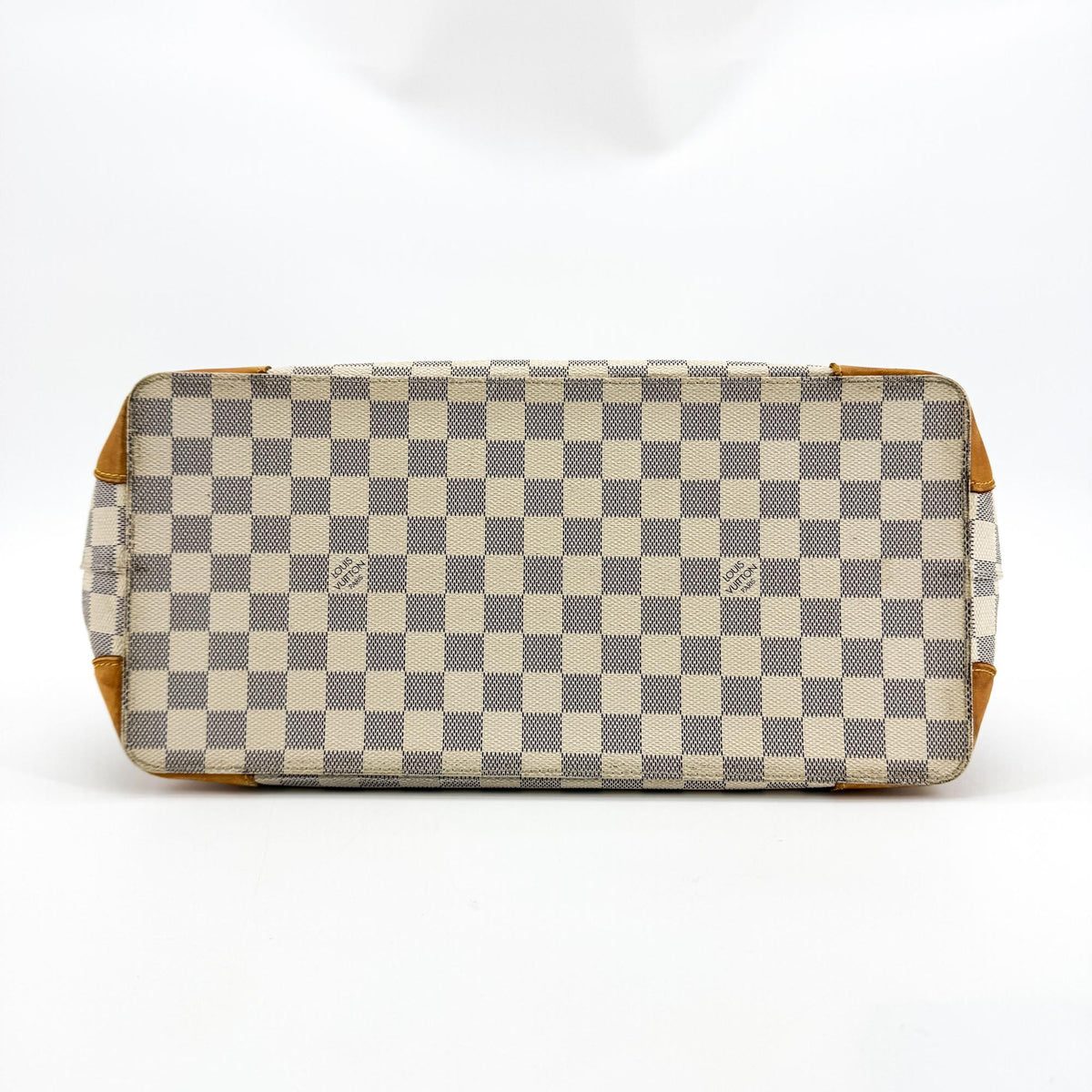 Louis Vuitton Hampstead Damier Ebene White Canvas Tote Bag Bag (Pre-Owned)