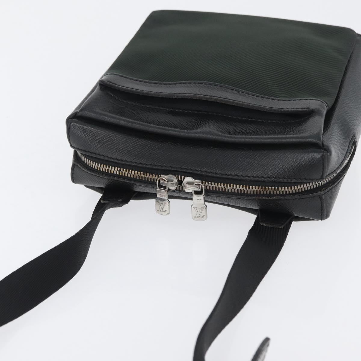 Louis Vuitton Sayan Messenger Taiga Leather And Canvas Black Leather Shoulder Bag Bag (Pre-Owned)