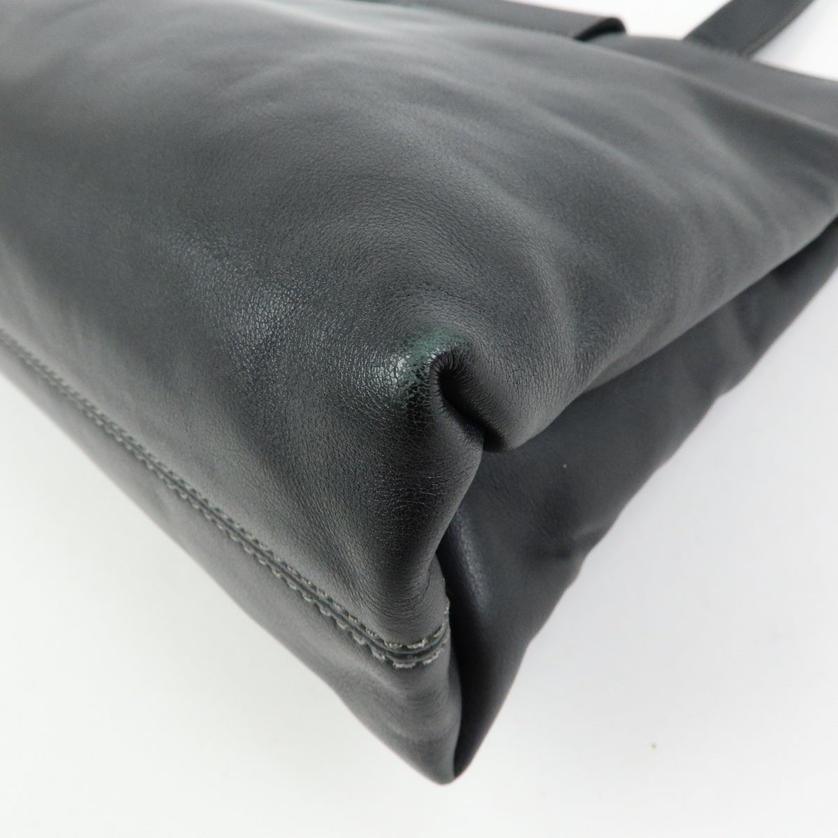 Bvlgari Tote Leather Black Leather Tote Bag Bag (Pre-Owned)